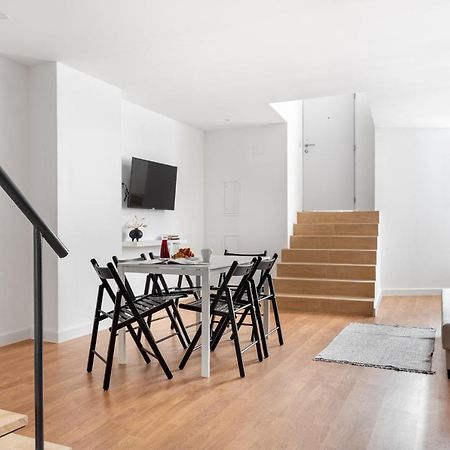 Altido Stylish 2-Level Flats Near Ajuda Palace Lisboa Екстериор снимка